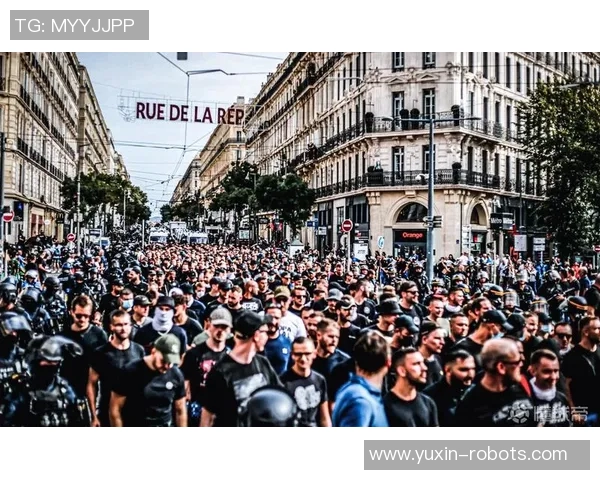 马赛球迷荣誉墙与历史成就回顾 聚焦球队辉煌瞬间